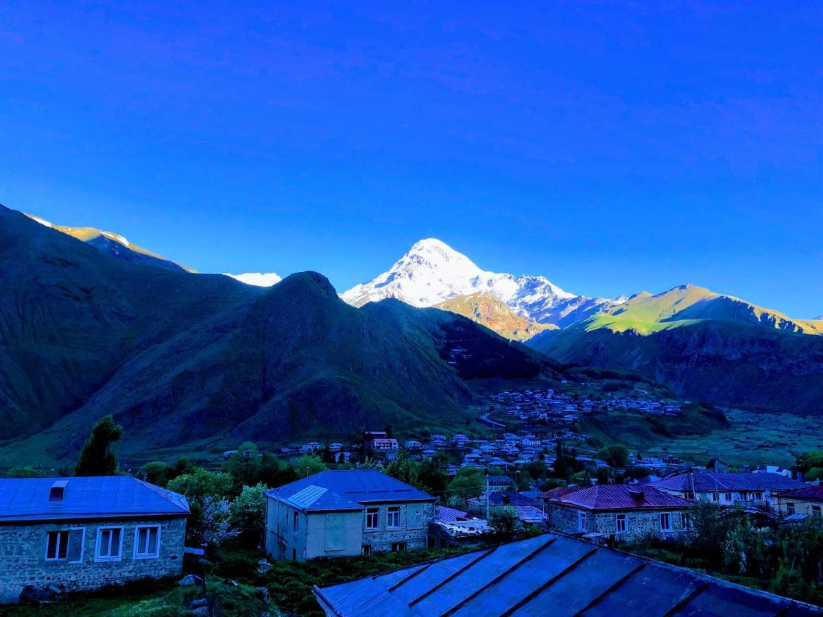 Lia Khaikashvili Guest House Kazbegi Bagian luar foto