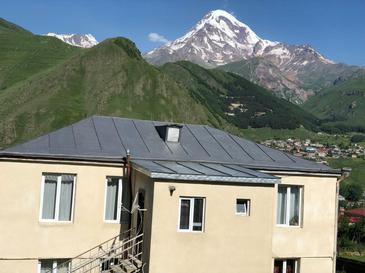 Lia Khaikashvili Guest House Kazbegi Bagian luar foto