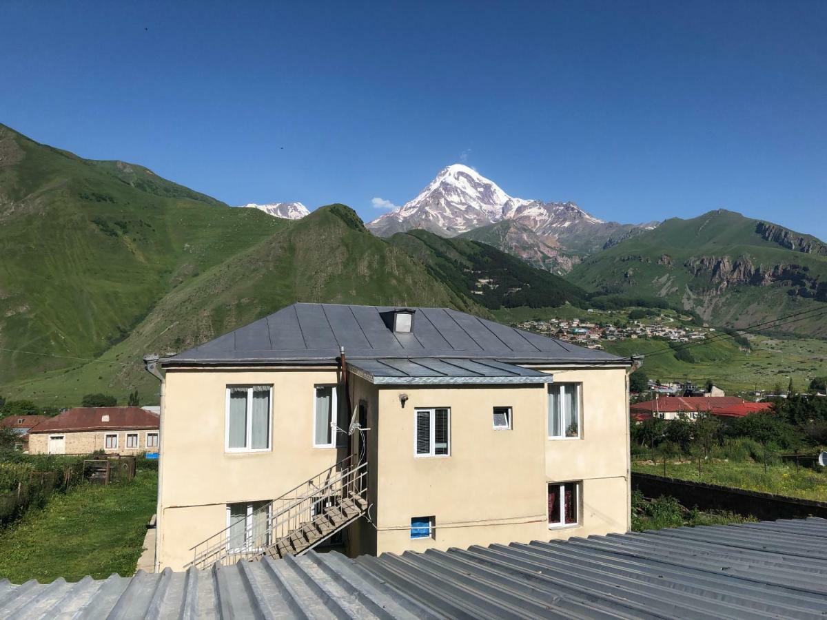 Lia Khaikashvili Guest House Kazbegi Bagian luar foto
