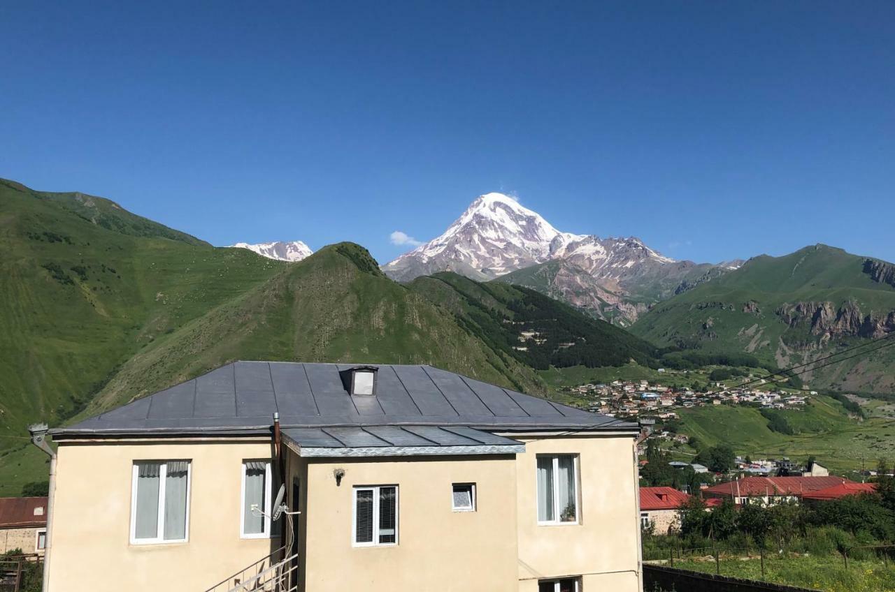 Lia Khaikashvili Guest House Kazbegi Bagian luar foto