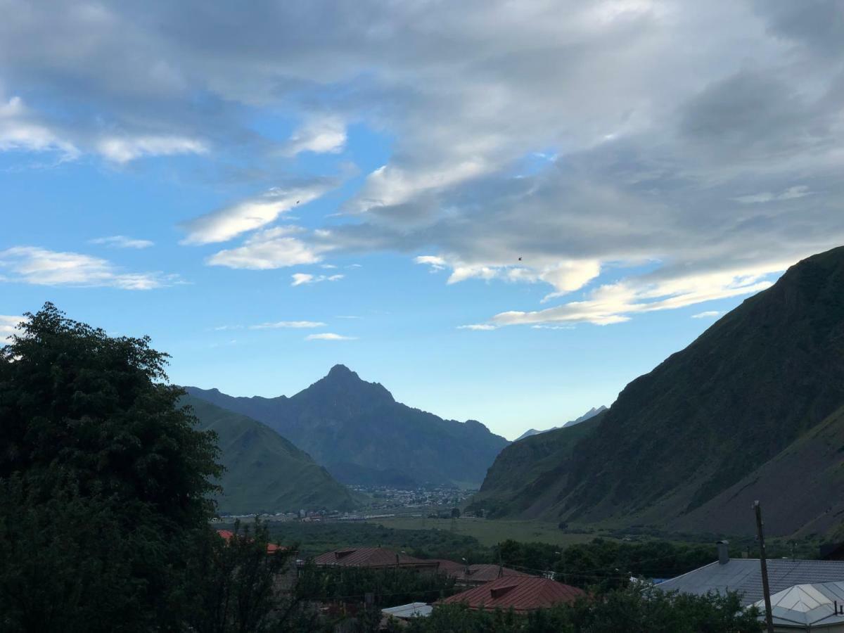 Lia Khaikashvili Guest House Kazbegi Bagian luar foto