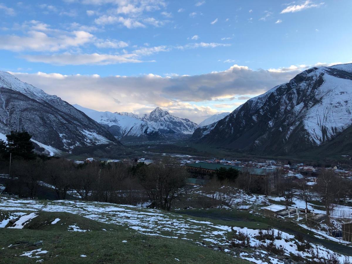 Lia Khaikashvili Guest House Kazbegi Bagian luar foto
